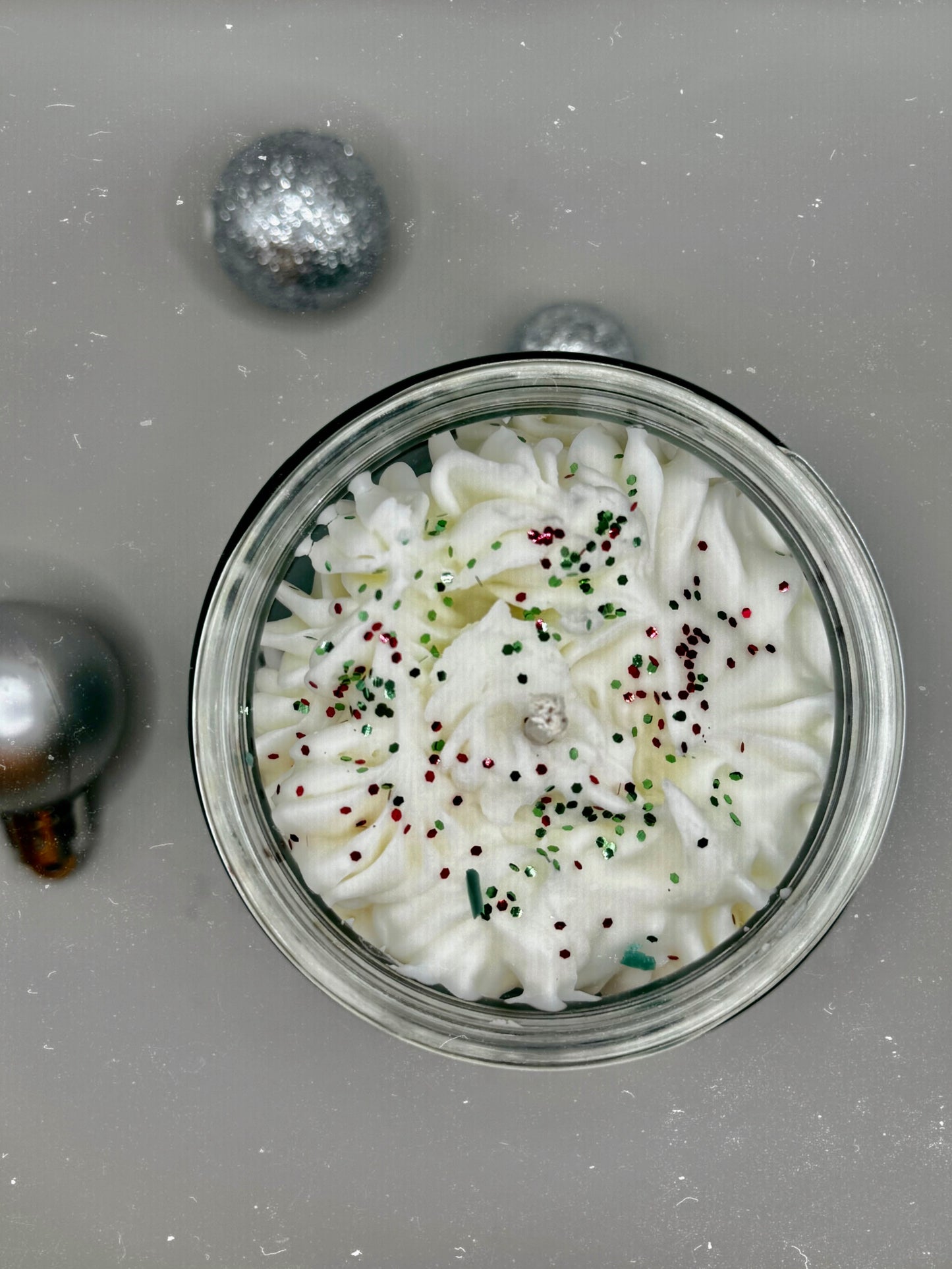 Gingerbread cupcake candle